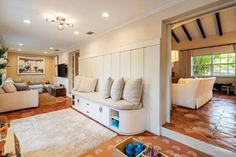 Casa en venta en Coral Gables, Florida, 3 dormitorios, 207.54 m2 № 2007411 - foto 14