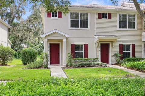 Townhouse in Fish Hawk, Florida 2 bedrooms, 115.94 sq.m. № 2324082