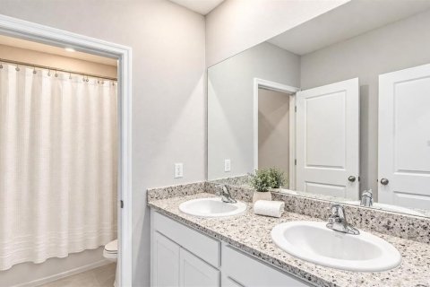 Villa ou maison à vendre à Riverview, Floride: 4 chambres, 308.06 m2 № 2425787 - photo 17