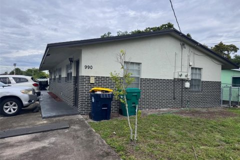 Снять в аренду виллу или дом в Дания-Бич, Флорида 2 спальни, 76.64м2, № 2058393 - фото 11