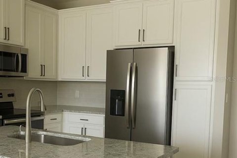 Condo in Orlando, Florida, 2 bedrooms  № 1680074 - photo 4