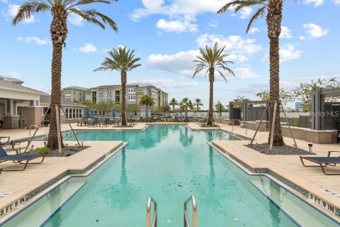 Condo in Orlando, Florida, 2 bedrooms  № 1680074 - photo 17