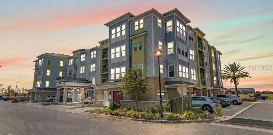 Condo in Orlando, Florida, 2 bedrooms № 1680074