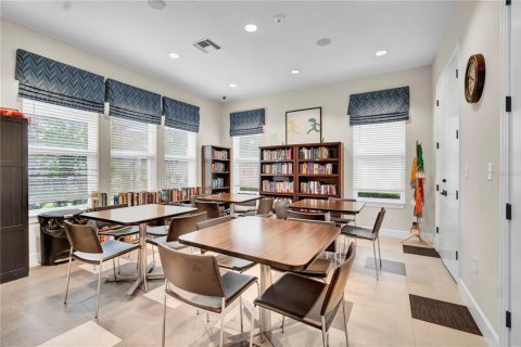 Condo in Orlando, Florida, 2 bedrooms  № 1680074 - photo 22