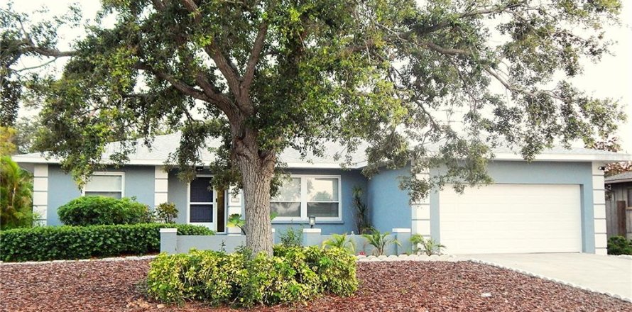 Villa ou maison à Bradenton, Floride 3 chambres, 152.17 m2 № 1680664