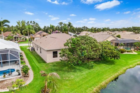 House in Parrish, Florida 4 bedrooms, 246.47 sq.m. № 1801827 - photo 6