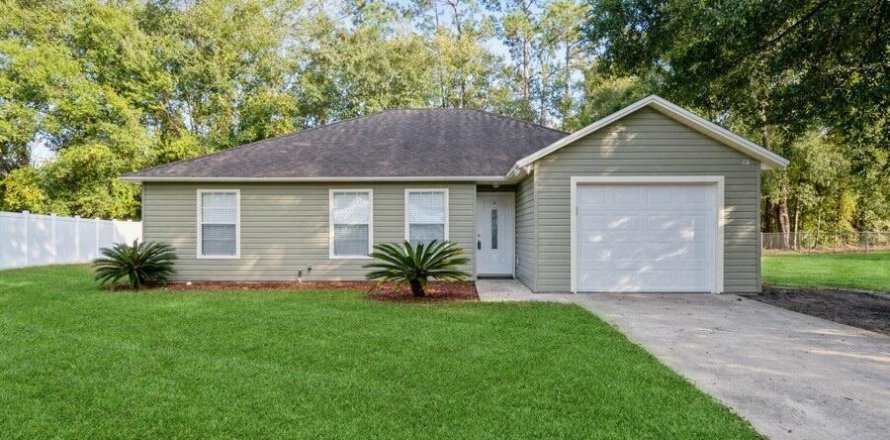 House in Baldwin, Florida 3 bedrooms, 120.96 sq.m. № 801737