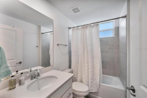 Townhouse in Punta Gorda, Florida 3 bedrooms, 145.76 sq.m. № 1853134 - photo 21