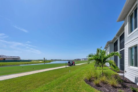 Townhouse in Punta Gorda, Florida 3 bedrooms, 145.76 sq.m. № 1853134 - photo 27