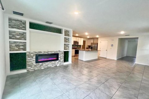 Casa en venta en Bradenton, Florida, 5 dormitorios, 225.57 m2 № 1806820 - foto 16