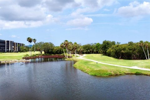 Condo in Clearwater, Florida, 2 bedrooms  № 1747157 - photo 21