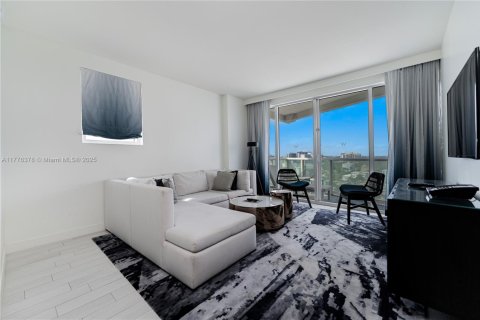 Купить кондоминиум в Форт-Лодердейл, Флорида 2 спальни, 109.25м2, № 1958301 - фото 3