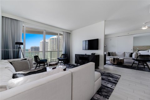 Купить кондоминиум в Форт-Лодердейл, Флорида 2 спальни, 109.25м2, № 1958301 - фото 20