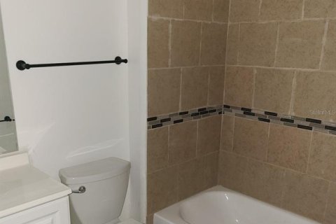 Купить кондоминиум в Орландо, Флорида 4 комнаты, 87.98м2, № 2166429 - фото 11