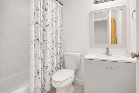 Condominio en venta en Pembroke Pines, Florida, 2 dormitorios, 94.39 m2 № 2243025 - foto 17