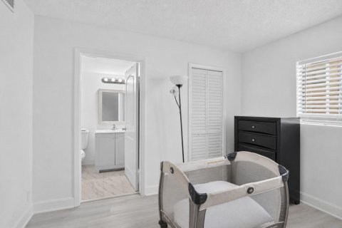 Condominio en venta en Pembroke Pines, Florida, 2 dormitorios, 94.39 m2 № 2243025 - foto 16