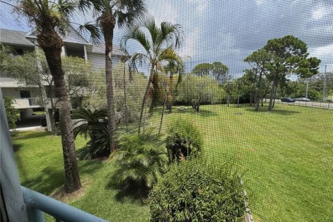 Copropriété à louer à New Port Richey, Floride: 2 chambres, 130.99 m2 № 2091893 - photo 3