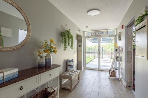 Copropriété à louer à New Port Richey, Floride: 2 chambres, 130.99 m2 № 2091893 - photo 8