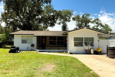 House in Holly Hill, Florida 4 bedrooms, 103.68 sq.m. № 2349715
