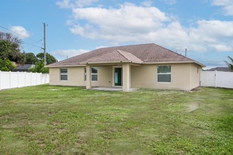 Villa ou maison à vendre à Port St. Lucie, Floride: 4 chambres, 177.07 m2 № 2397768 - photo 26