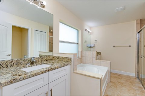 Villa ou maison à vendre à Port St. Lucie, Floride: 4 chambres, 177.07 m2 № 2397768 - photo 18