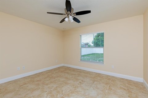 Villa ou maison à vendre à Port St. Lucie, Floride: 4 chambres, 177.07 m2 № 2397768 - photo 23