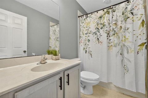 Adosado en venta en Cape Coral, Florida, 3 dormitorios, 162.02 m2 № 1919814 - foto 18