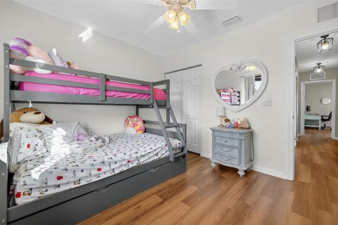 Adosado en venta en Cape Coral, Florida, 3 dormitorios, 162.02 m2 № 1919814 - foto 20