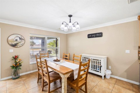 Casa en venta en Riverview, Florida, 5 dormitorios, 253.81 m2 № 2223320 - foto 10