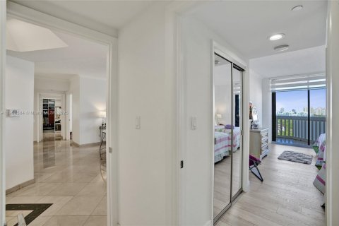 Condominio en venta en Aventura, Florida, 2 dormitorios, 162.58 m2 № 1975712 - foto 29