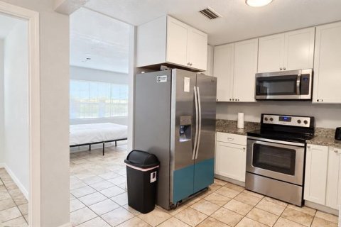 Villa ou maison à vendre à Winter Haven, Floride: 4 chambres, 170.01 m2 № 2416497 - photo 5