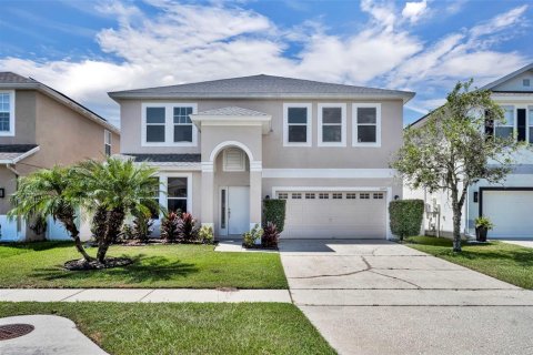 Villa ou maison à vendre à Orlando, Floride: 4 chambres, 267.56 m2 № 1869773 - photo 1