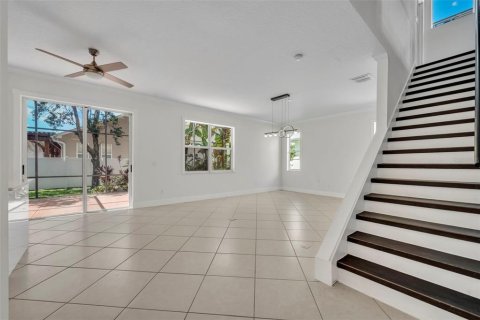 Villa ou maison à vendre à Orlando, Floride: 4 chambres, 267.56 m2 № 1869773 - photo 12