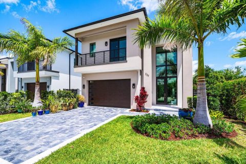 Villa ou maison à louer à Delray Beach, Floride: 4 chambres, 350.43 m2 № 2259633 - photo 2