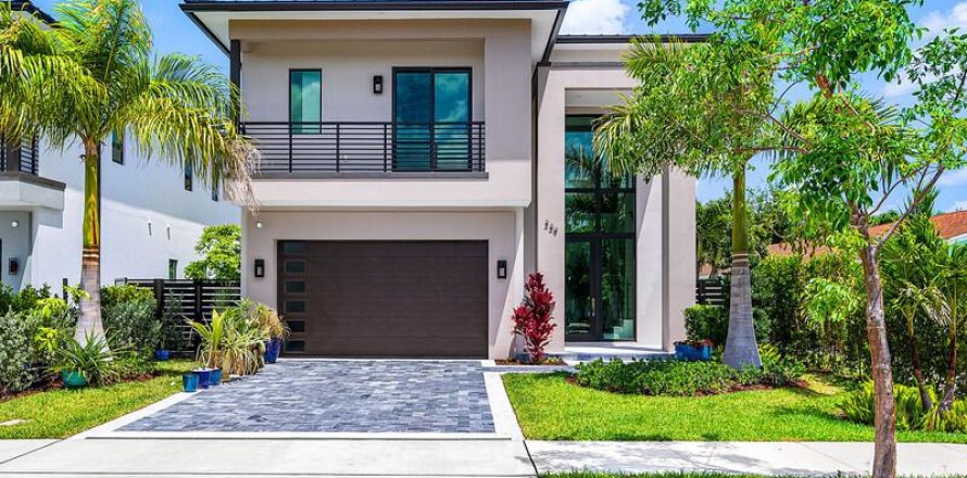Villa ou maison à Delray Beach, Floride 4 chambres, 350.43 m2 № 2259633
