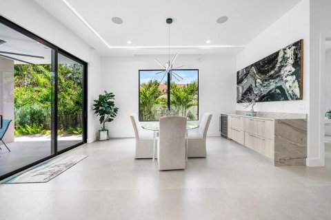Villa ou maison à louer à Delray Beach, Floride: 4 chambres, 350.43 m2 № 2259633 - photo 12