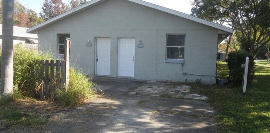 Apartment in Orlando, Florida 2 bedrooms, 72.65 sq.m. № 2266813