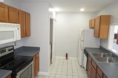 Apartment in Orlando, Florida 2 bedrooms, 72.65 sq.m. № 2266813 - photo 4