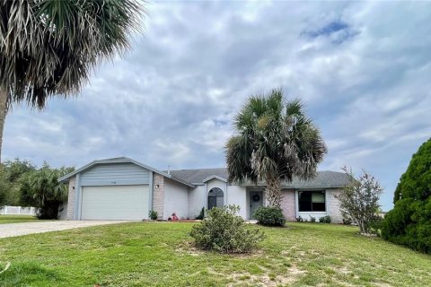 Villa ou maison à vendre à Kissimmee, Floride: 3 chambres, 151.99 m2 № 2236286 - photo 16
