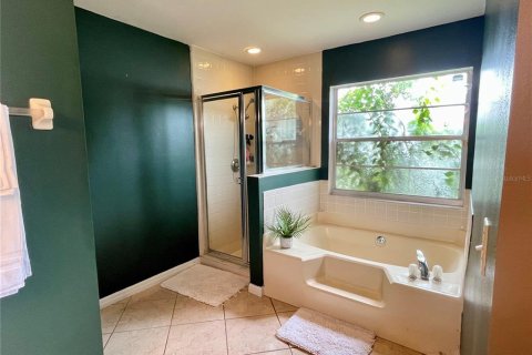 Villa ou maison à vendre à Kissimmee, Floride: 3 chambres, 151.99 m2 № 2236286 - photo 5