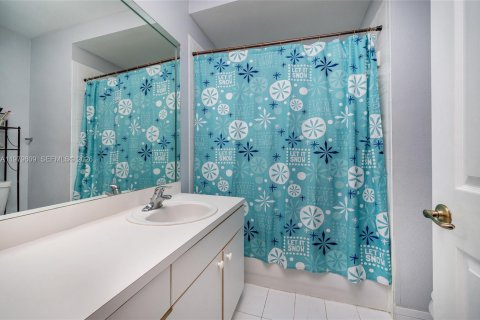 Купить таунхаус в Хомстед, Флорида 4 спальни, 188.41м2, № 2079401 - фото 20