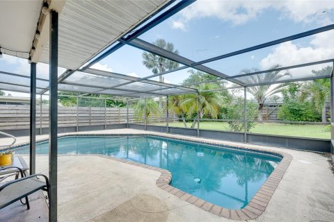 Casa en venta en Bradenton, Florida, 4 dormitorios, 188.78 m2 № 2385978 - foto 4
