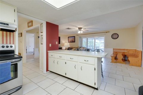 Casa en venta en Bradenton, Florida, 4 dormitorios, 188.78 m2 № 2385978 - foto 25