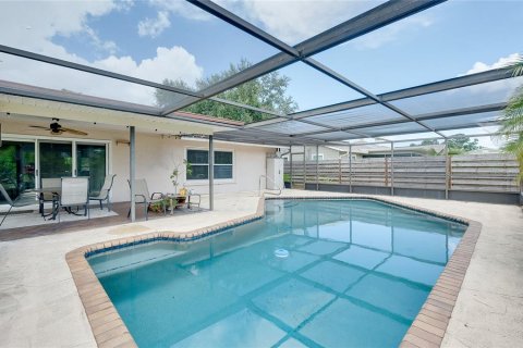Casa en venta en Bradenton, Florida, 4 dormitorios, 188.78 m2 № 2385978 - foto 3