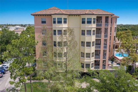 Copropriété à vendre à Sarasota, Floride: 2 chambres, 159.79 m2 № 2141896 - photo 2