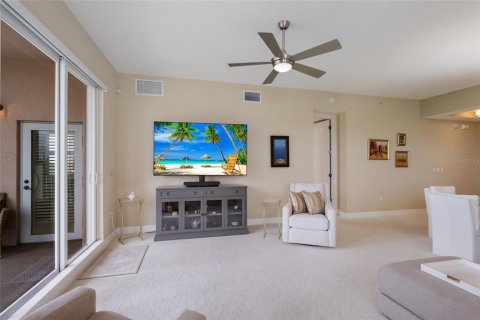 Copropriété à vendre à Sarasota, Floride: 2 chambres, 159.79 m2 № 2141896 - photo 11