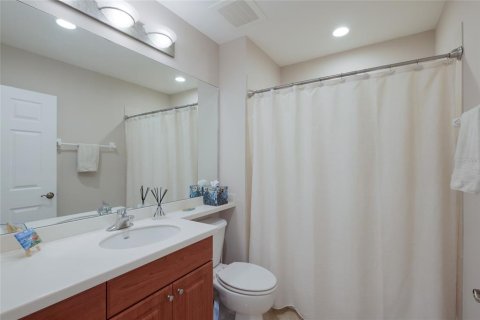 Copropriété à vendre à Sarasota, Floride: 2 chambres, 159.79 m2 № 2141896 - photo 22