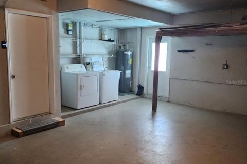 Casa en venta en Cape Coral, Florida, 3 dormitorios, 132.39 m2 № 1686488 - foto 11