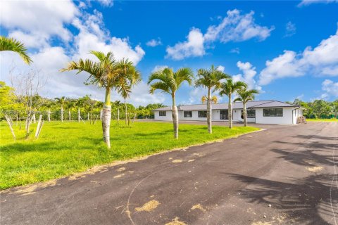 Casa en venta en Homestead, Florida, 4 dormitorios, 248.98 m2 № 1956486 - foto 6