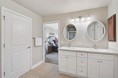 Villa ou maison à vendre à North Port, Floride: 4 chambres, 207.36 m2 № 1653750 - photo 17